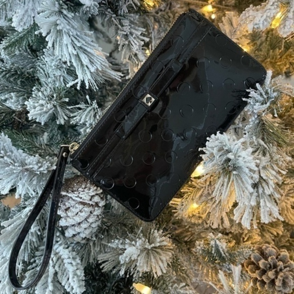 Kate Spade Patent Leather Wristlet